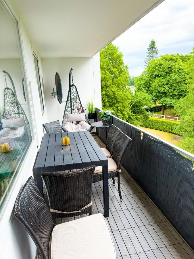 Messewohnung Fuer 5 Gaeste Mit Balkon Und Lift Hannover Esterno foto