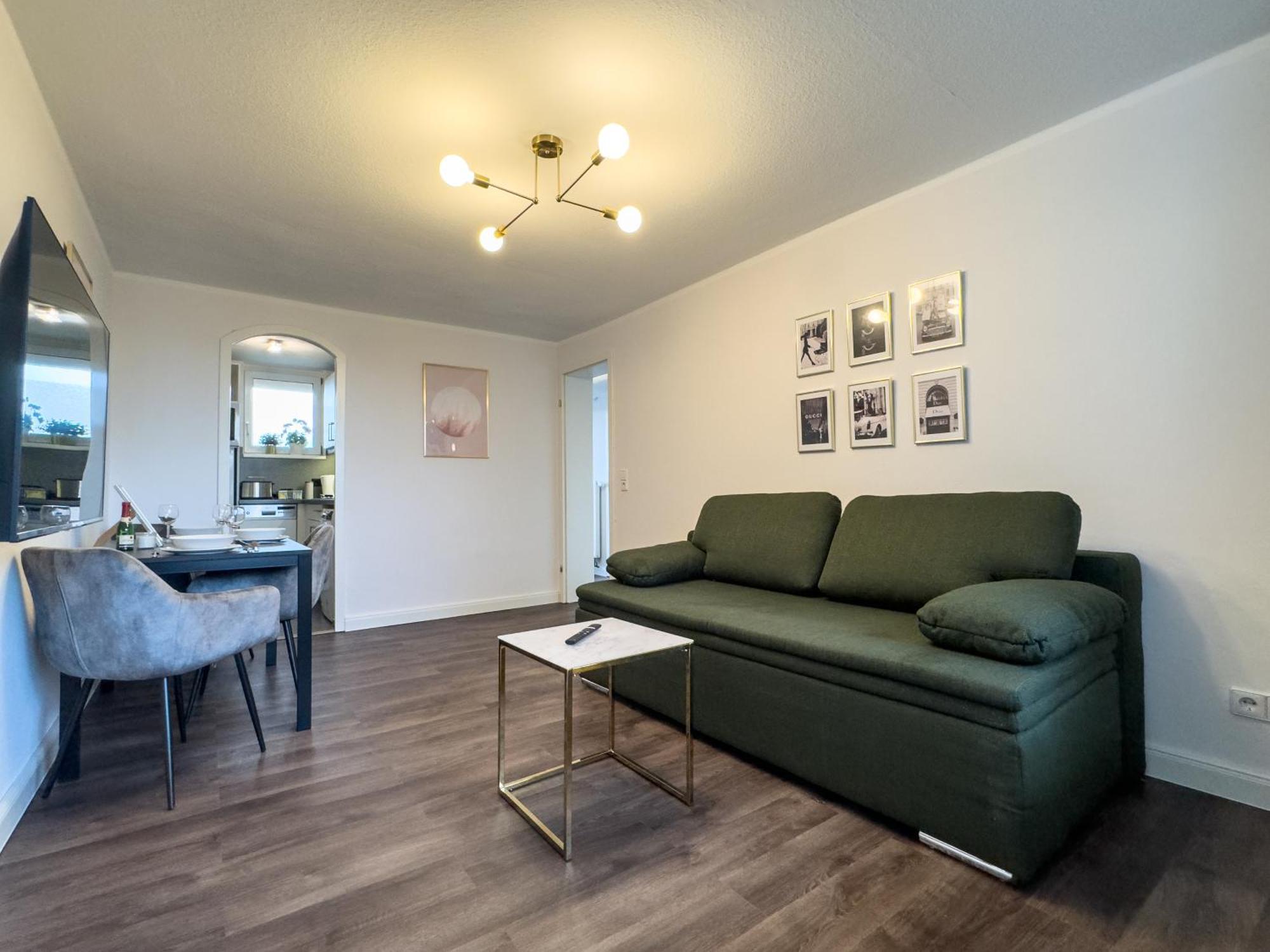 Messewohnung Fuer 5 Gaeste Mit Balkon Und Lift Hannover Esterno foto
