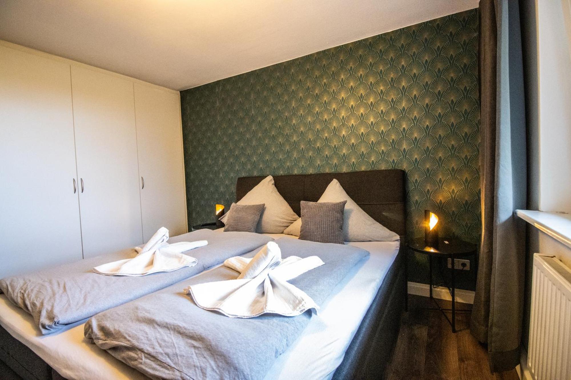 Messewohnung Fuer 5 Gaeste Mit Balkon Und Lift Hannover Esterno foto