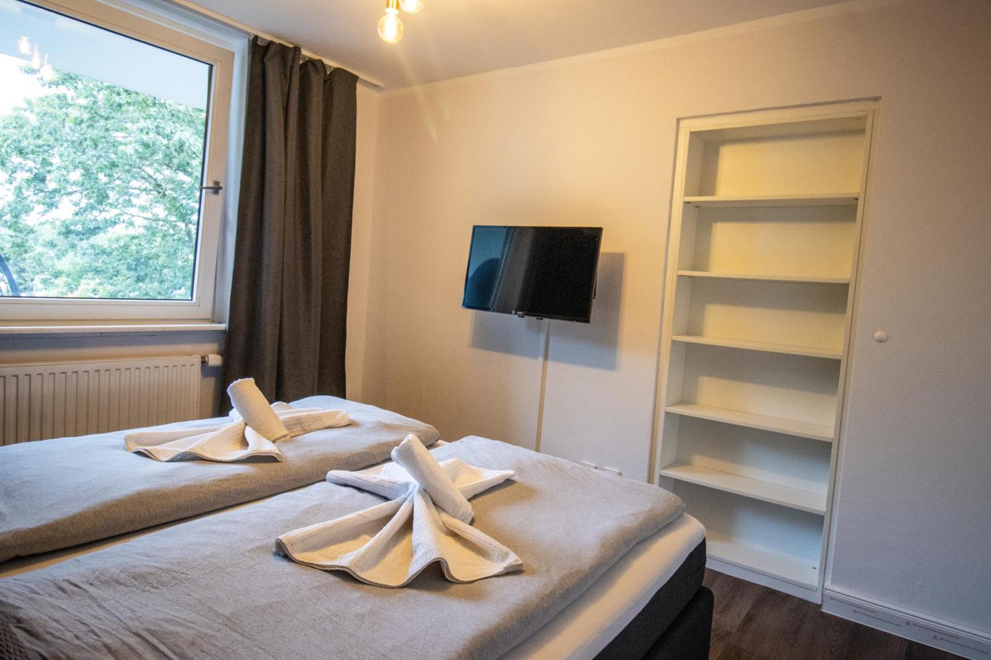 Messewohnung Fuer 5 Gaeste Mit Balkon Und Lift Hannover Esterno foto